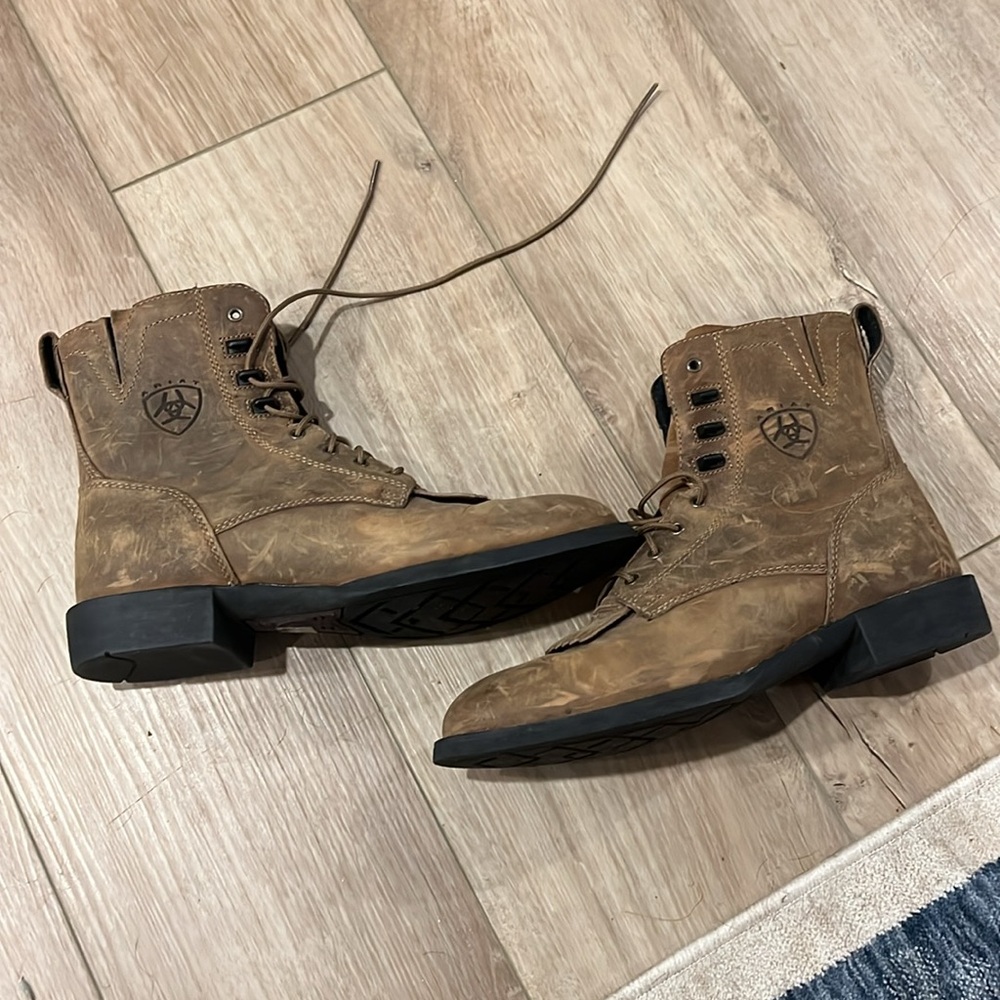 Ariat Heritage Lacer Distressed Brown Leather Boots - Picture 2 of 5